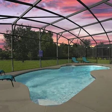 Bellavida Palms Private Screened Pool Home